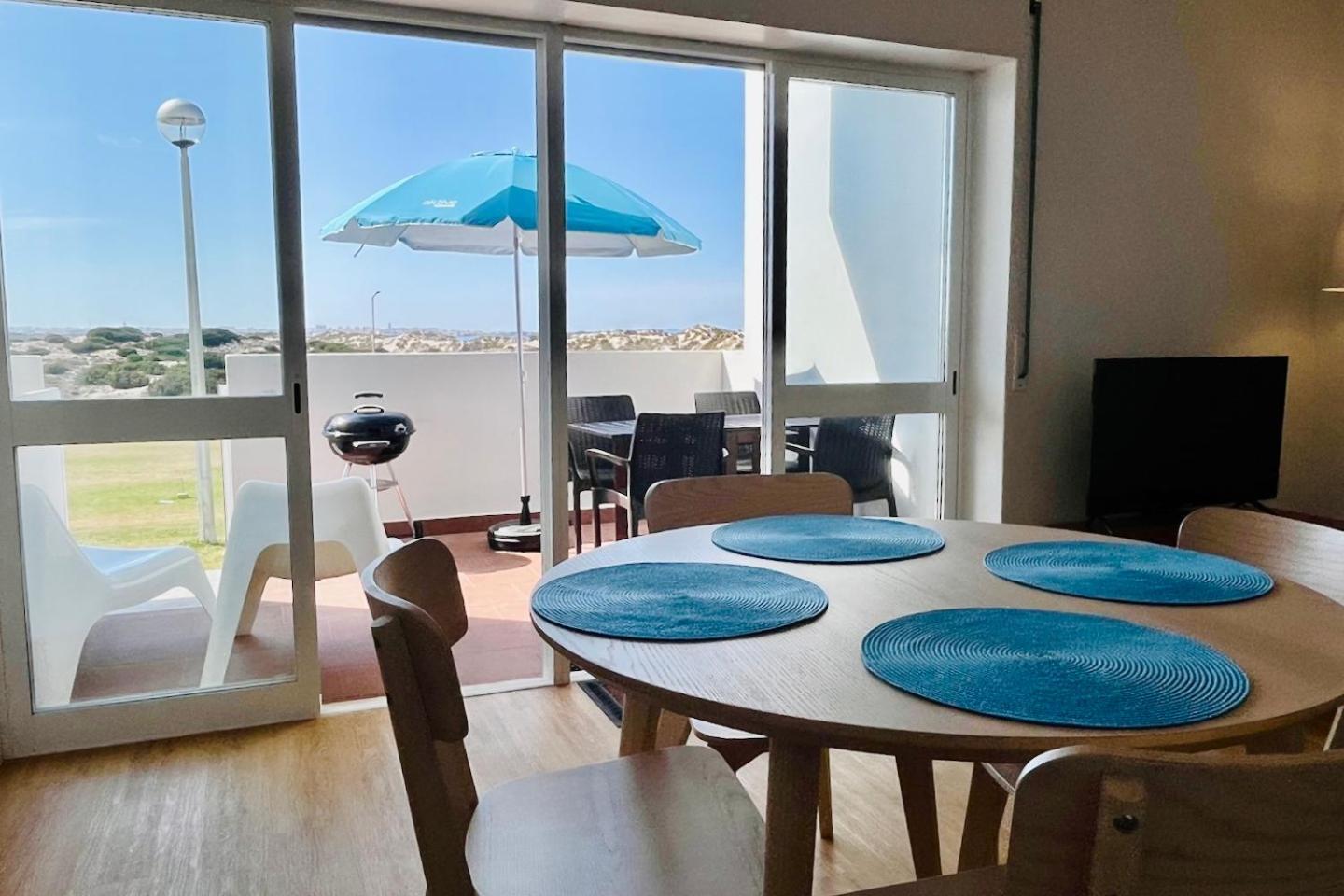 Apartamento Luciana - Beachside, Balcony, Sunset View Ferrel  Bagian luar foto